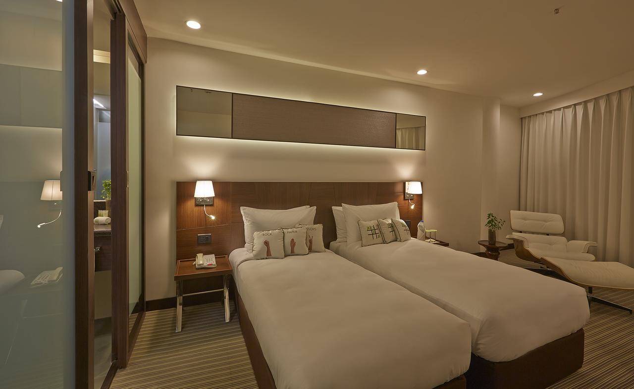 K10 Hotel Vadodara Exterior photo